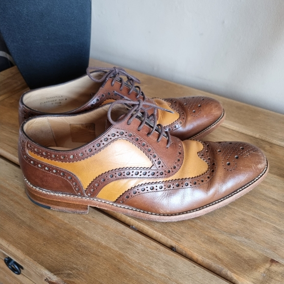 Loake brown/tan brouge lace up leather shoes uk 8 - Picture 8 of 10